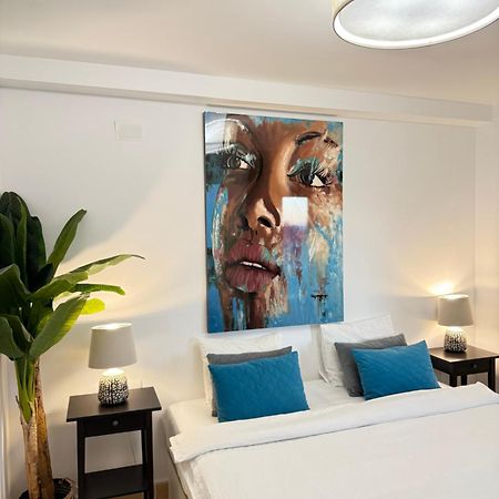 Esmeralda Suites Sunrise Con Piscina Calpe Exterior photo